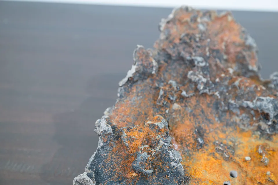Felskreation Slab No. 48 – Hoher Rand im Detail