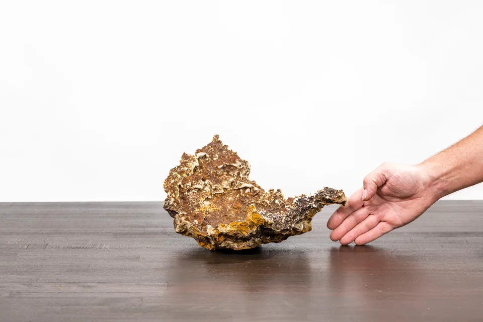 Rock creation Slab No. 46 — Overall view with size comparison