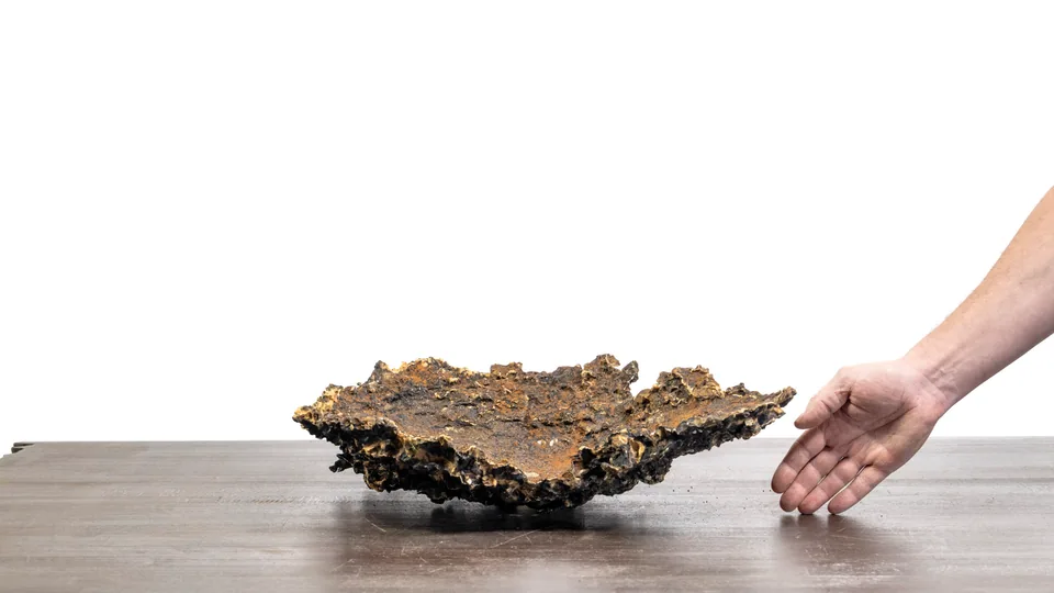Rock creation Slab No. 59 — Overall view with size comparison