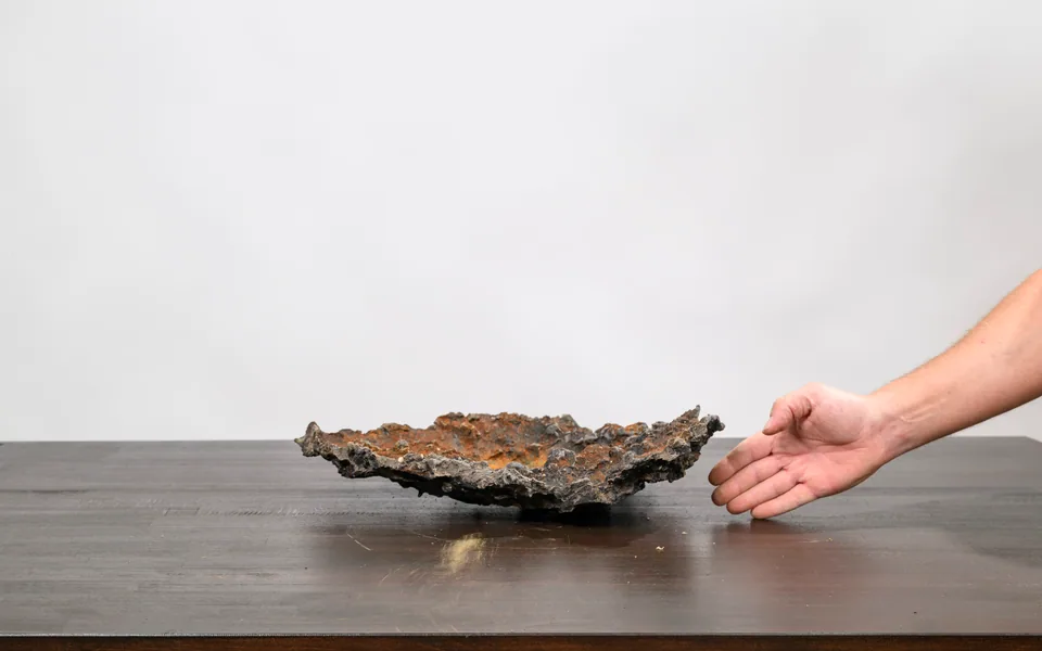 Felskreation Slab No. 48 – Flache Gesamtansicht